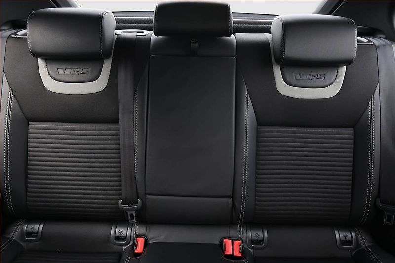 Škoda Octavia (2016) RS 2.0 TDI, Serv.kniha, Kůže - fotka 10 z 16