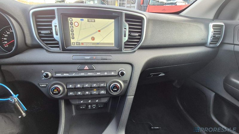 Kia Sportage 1,6 i 130 kW - fotka 15 z 19