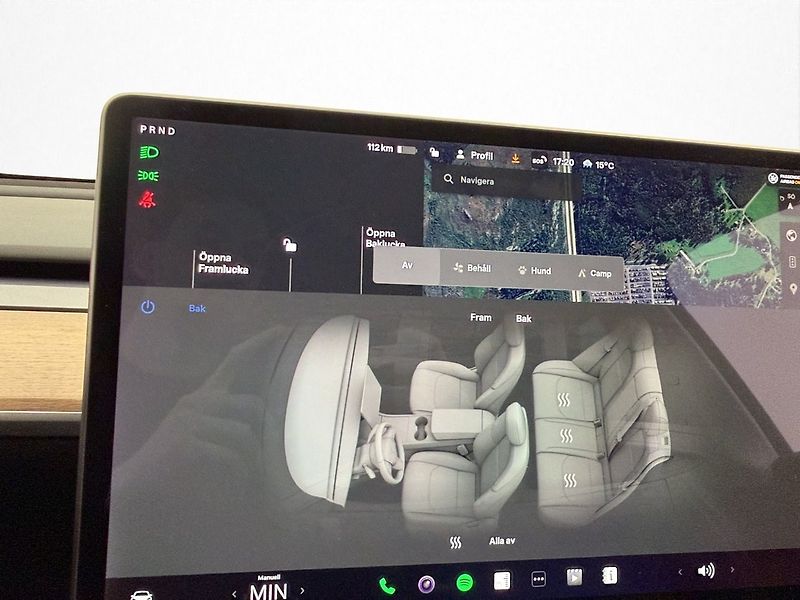 Tesla Model Y Long Range AWD - fotka 24 z 30