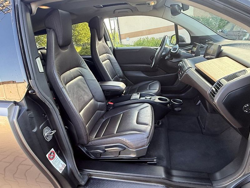 BMW i3 - fotka 18 z 53