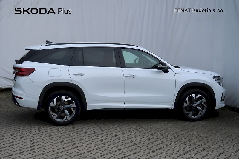 Škoda Kodiaq (2025) SPORTLINE 7 míst 2.0 TDI 142 k - fotka 3 z 29