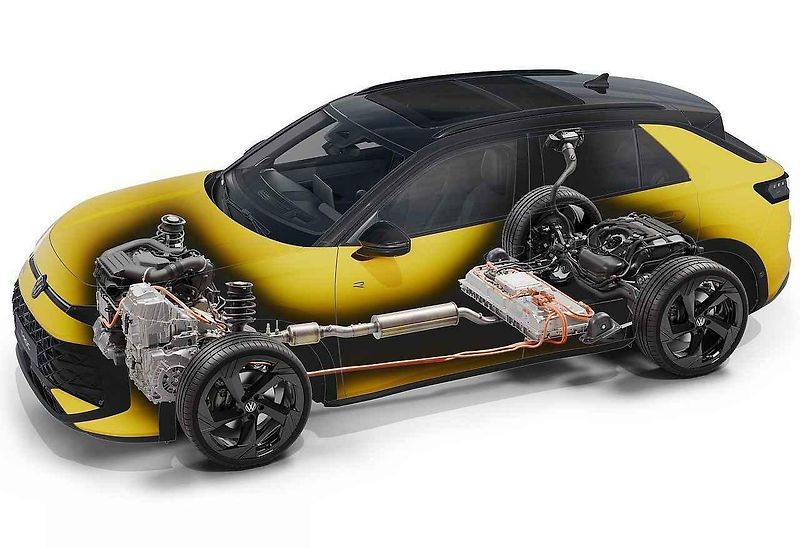 Volkswagen T-Roc jsme zatím zkoušeli v Portugalsku.