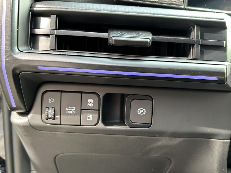 Hyundai Santa Fe 7S 1,6 T HEV 4X4 CALLIGRAPHY - fotka 26 z 44