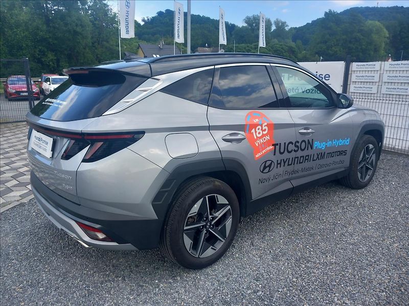 Hyundai Tucson 1,6 T-GDi PH AT 4WD PREMIUM - fotka 8 z 25