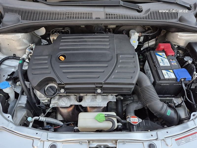 Suzuki SX4 (2013) 1.6VVT 88KW CITY + - fotka 17 z 53