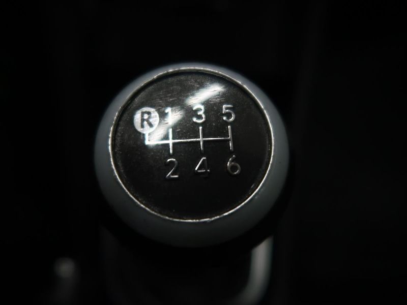 Toyota Auris 1,6 původ ČR! - fotka 27 z 39