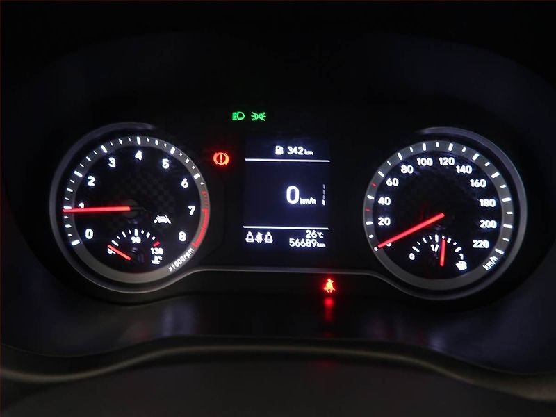 Hyundai i10 (2022) Comfort 1.0, ČR,1.maj - fotka 11 z 13