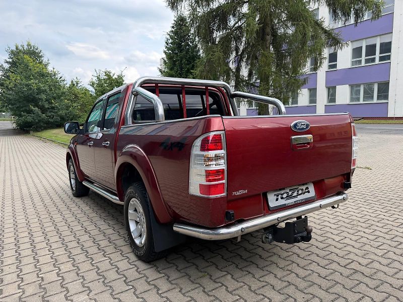 Ford Ranger 3,0 TDCi 4WD / automat / - fotka 3 z 26