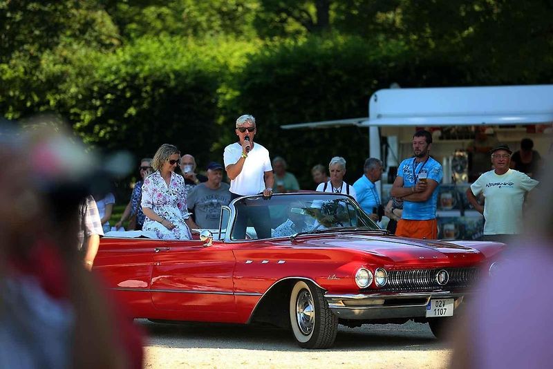 Legendární akce Veteranfest přilákal v letošní ročníku do Slavkova u Brna rekordní počet návštěvníků i vystavovatelů.