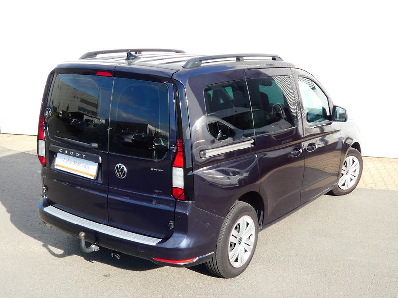 Volkswagen Caddy 2.0 TDI 4MOTION - fotka 10 z 30
