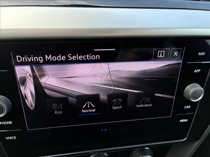 Volkswagen Arteon Shooting Brake 2,0 R-LINE,TAŽNÉ,KAMERA 360 - fotka 25 z 27