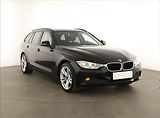 BMW Řada 3 (2014) 320 d xDrive, 4X4, Navi - náhled 1