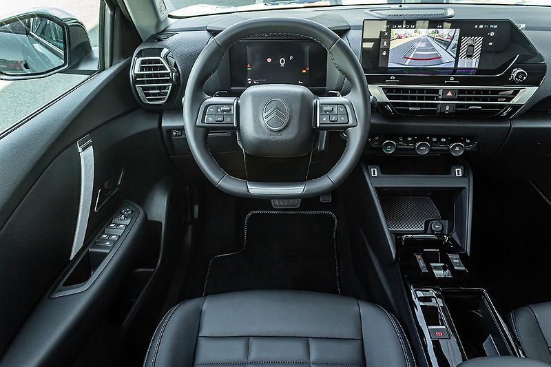 Citroën C4 1,2 MAX 130k Automat + ZIMA - fotka 12 z 18