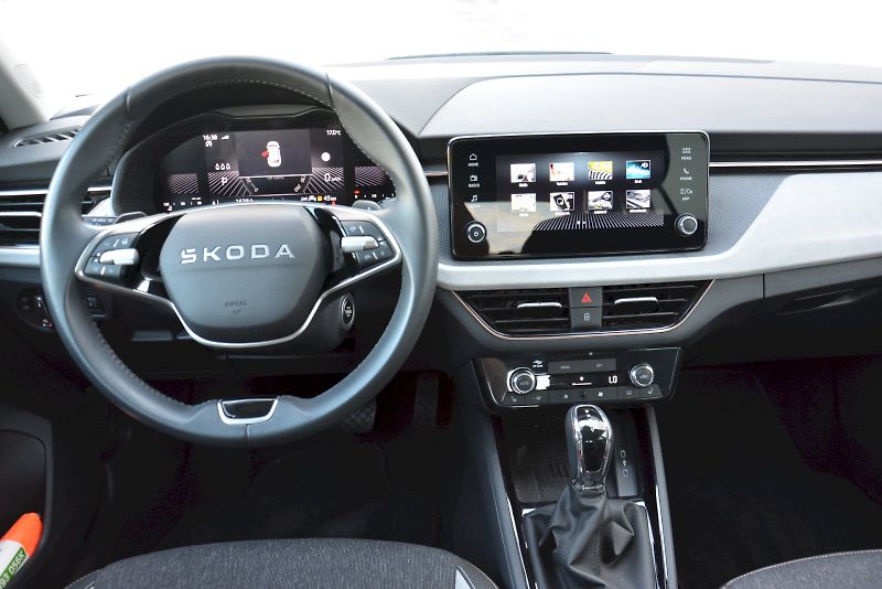 Škoda Kamiq (2025) 1.0 TSI 85 kW TOP Selection DS - fotka 5 z 25
