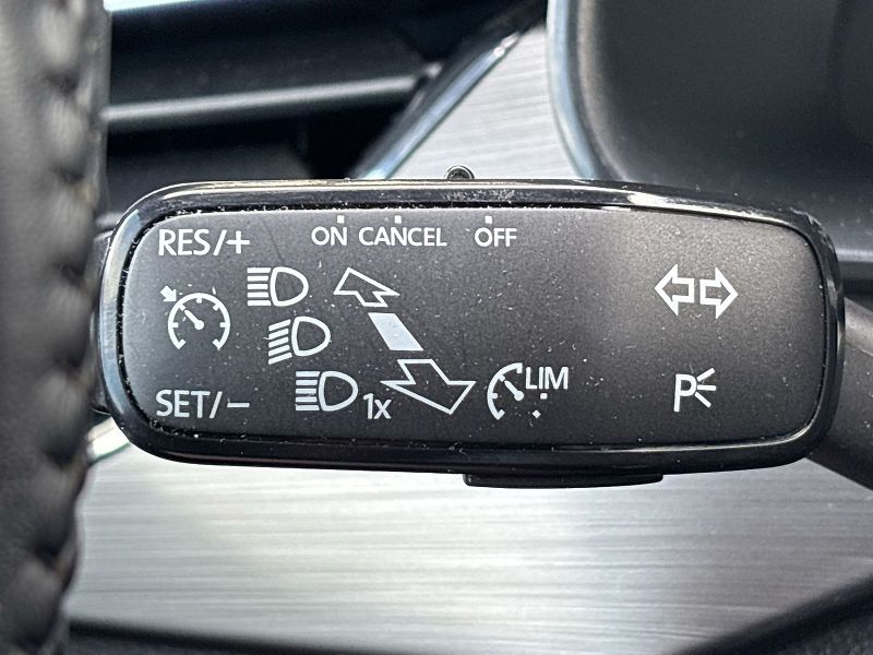 Škoda Kamiq (2023) 1.5 TSI Scoutline - fotka 18 z 30