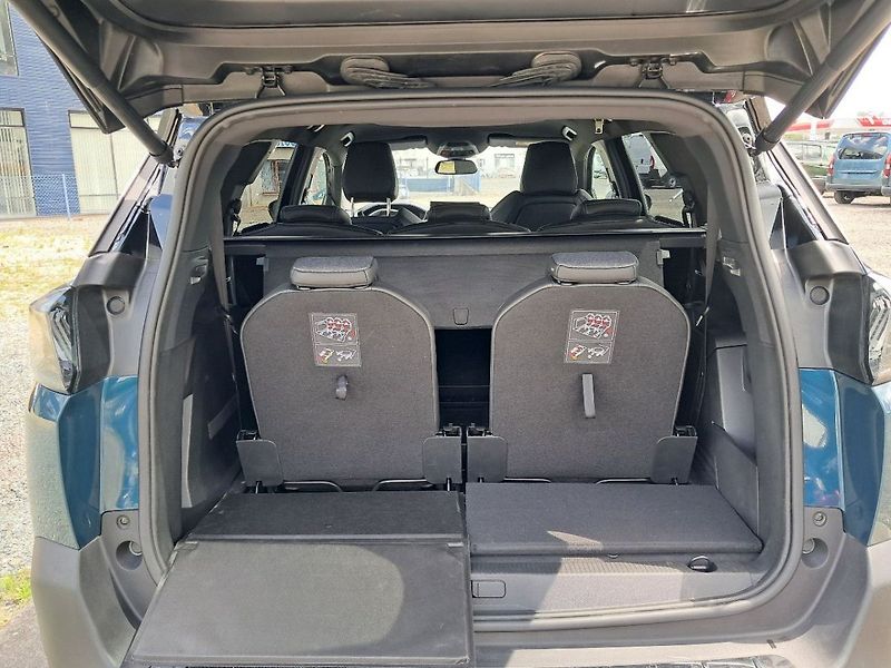 Peugeot 5008 5008 ALLURE PACK BlueHDi 130 S - fotka 9 z 16