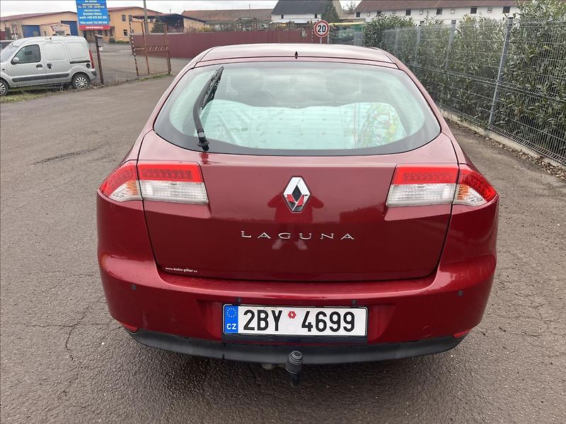 Renault Laguna 1,5 dCi KLIMA ROZVODY 2x KOLA - fotka 7 z 34