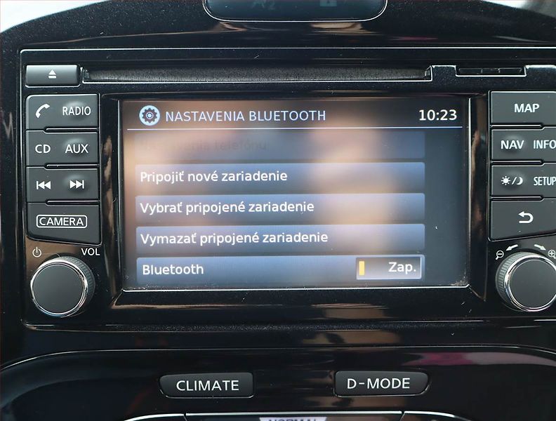 Nissan Juke (2015) 1.2 DIG-T, Navi, Tempomat - fotka 16 z 20