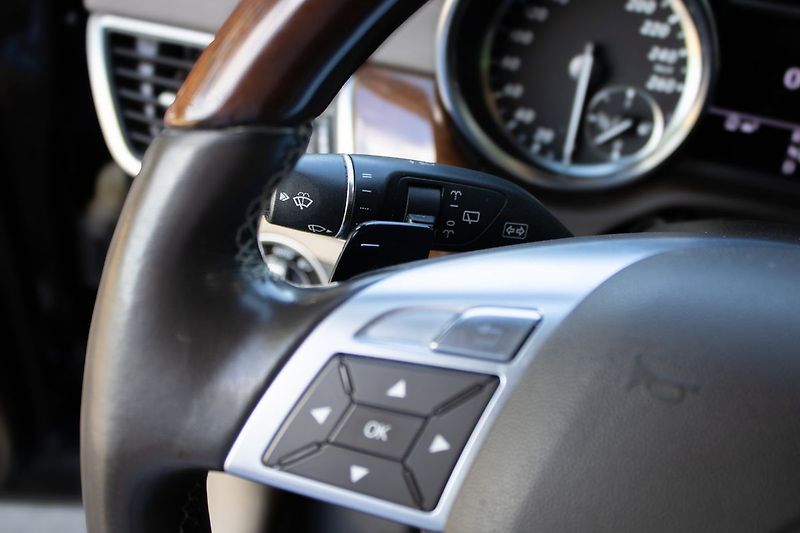 Mercedes-Benz Třídy M Servisované, AMG paket, tažné, - fotka 20 z 42