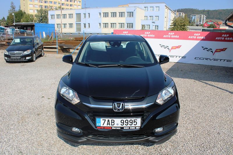 Honda HR-V (2018) 1,5i VTEC AUTOMAT  TEMPOMAT  - fotka 2 z 16