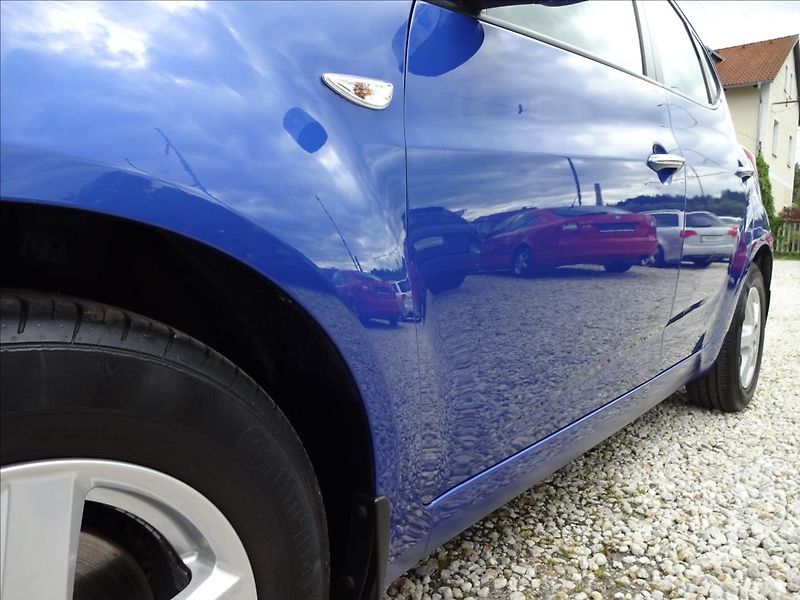 Hyundai ix20 1,6 i 91kW 56 000km - fotka 13 z 48