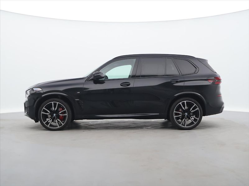 BMW X5 3,0 xDrive40d Mpacket - fotka 4 z 28