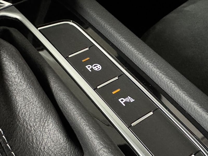 Volkswagen Arteon Shooting Brake 2,0 TDi  DSG R-Line LED Assist - fotka 44 z 47