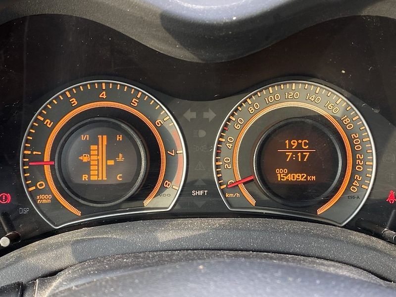 Toyota Auris 1.4i, ČR, manual, klima - fotka 10 z 12