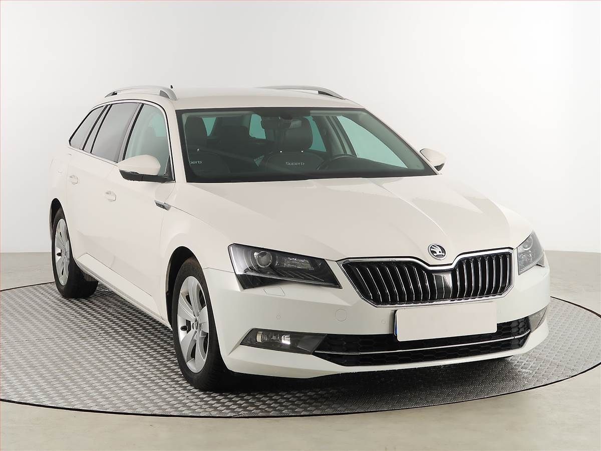 Škoda Superb 2.0 TDI, Navi, Bi-Xenony