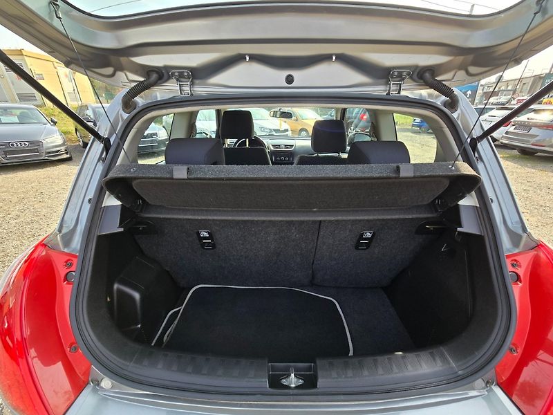 Suzuki Swift (2016) 1.2 VVT 69KW klim - fotka 15 z 20