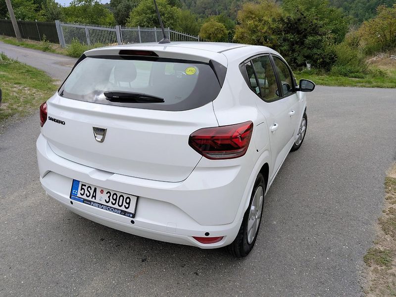 Dacia Sandero (2021) 1.0 TCe LPG Comfort, 1.majitel - fotka 6 z 24