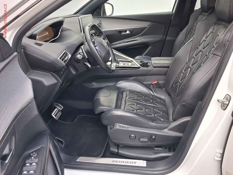 Peugeot 3008 (2020) 2.0 HDi, GT, AT, +ALU, panor - fotka 9 z 24