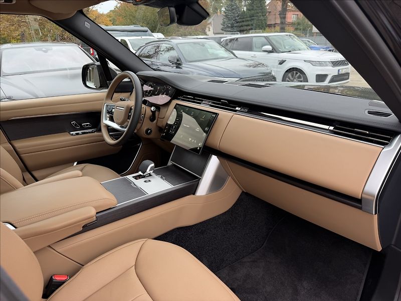 Land Rover Range Rover P460e HSE - fotka 10 z 36