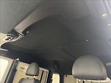 Land Rover Defender 2,5 130 Td5 90kW PO RENOVACI - náhled 25