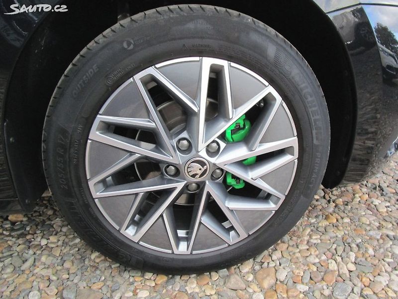Škoda Octavia 1,0TSI-81KW-NOVÁ STK+OLEJ - fotka 15 z 34
