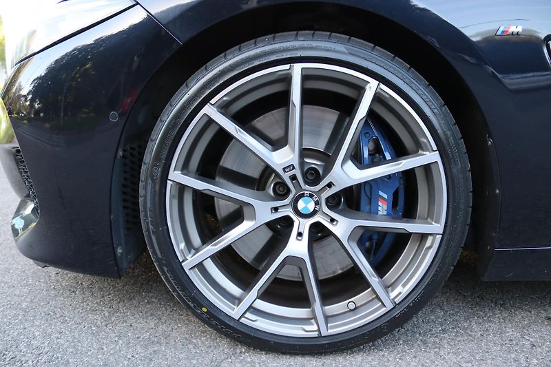 BMW Řada 8 BMW M850i xDrive Coupe - fotka 24 z 60