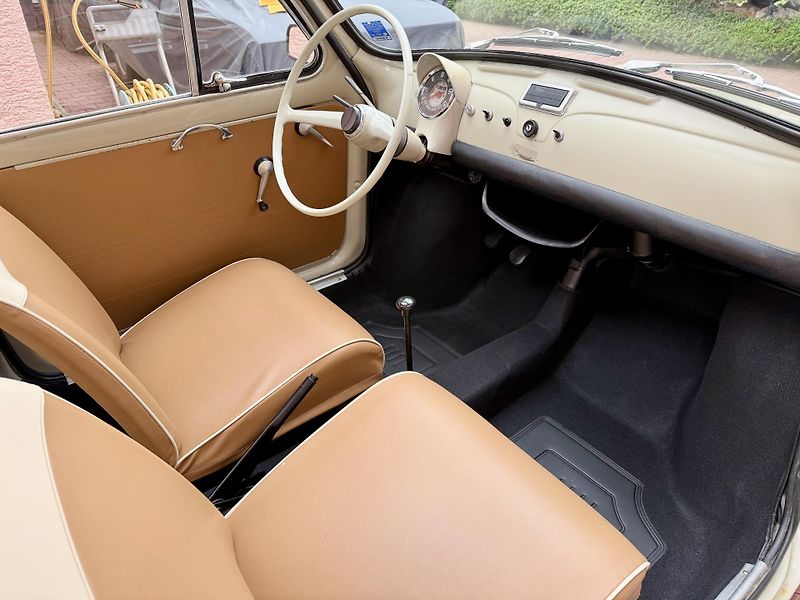 Fiat 500 110 F Berlina Nuova REZERVACE - fotka 18 z 18
