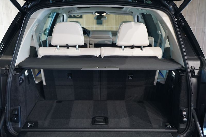 BMW X7 40d xDrive, Laser, Tažné, HUD - fotka 15 z 50