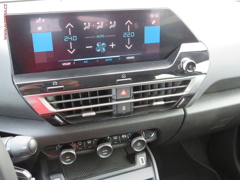Citroën C4 (2021) 1.2 PT, 1.maj,ČR, LED, navi - fotka 18 z 36