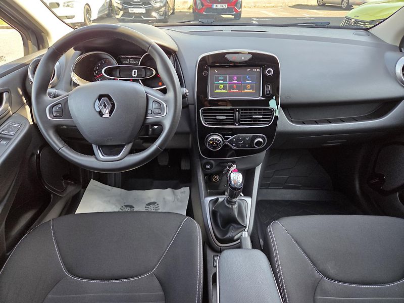 Renault Clio (2017) 1.2 TCe 118 Limited MAN6 - fotka 13 z 32