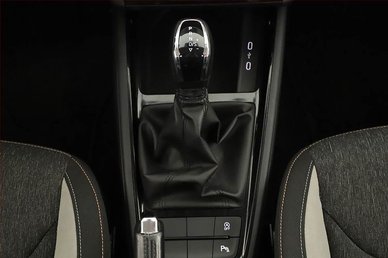 Škoda Scala (2023) Style 1.0 TSI, Automat, ČR - fotka 12 z 20
