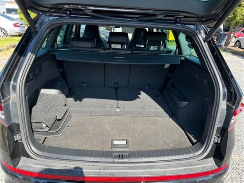 Škoda Kodiaq 2,0 TSI 180 RS 4x4 DSG - fotka 6 z 11