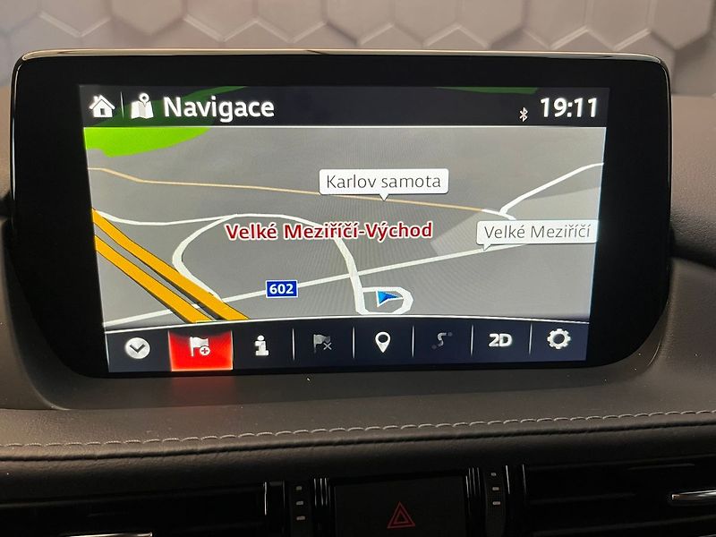 Mazda 6 2,5i SKYACTIV-G  Sports-Line - fotka 14 z 48