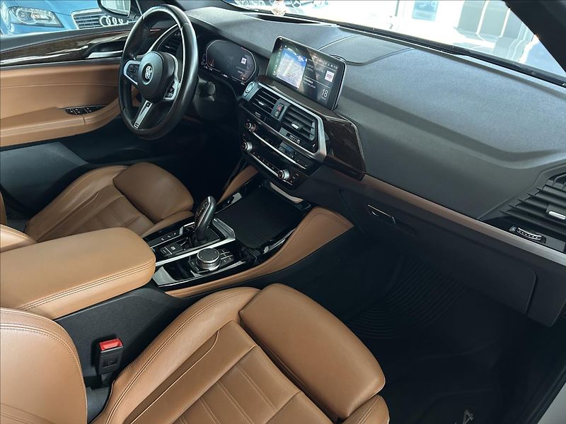 BMW X4 2,0   xDrive,ČR,M-PAKET,SERVIS - fotka 9 z 38
