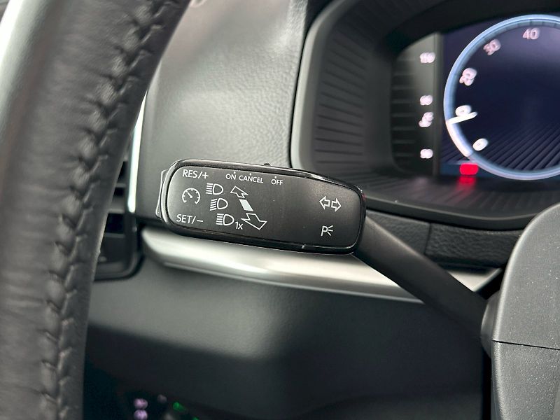 Škoda Karoq (2022) 2.0TDI 110kW Ambition - fotka 25 z 29