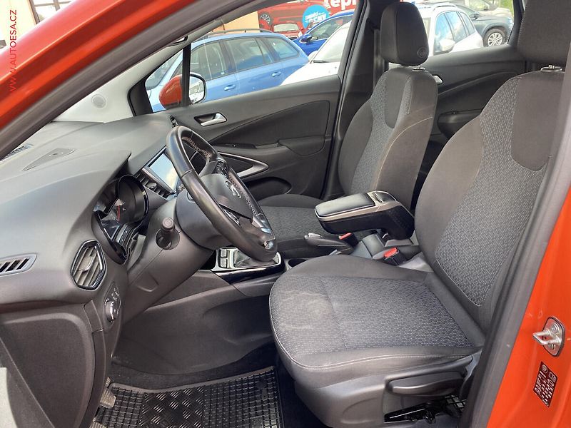 Opel Crossland (2021) 1.2T, 1.maj,ČR, LED, park - fotka 9 z 15