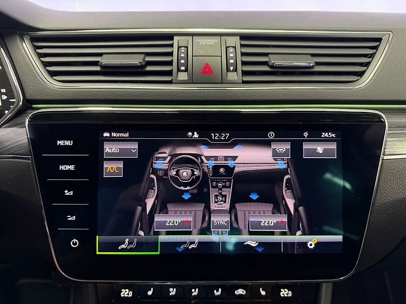 Škoda Superb 2.0 TDI DSG STYLE PLUS, DCC, A - fotka 18 z 33