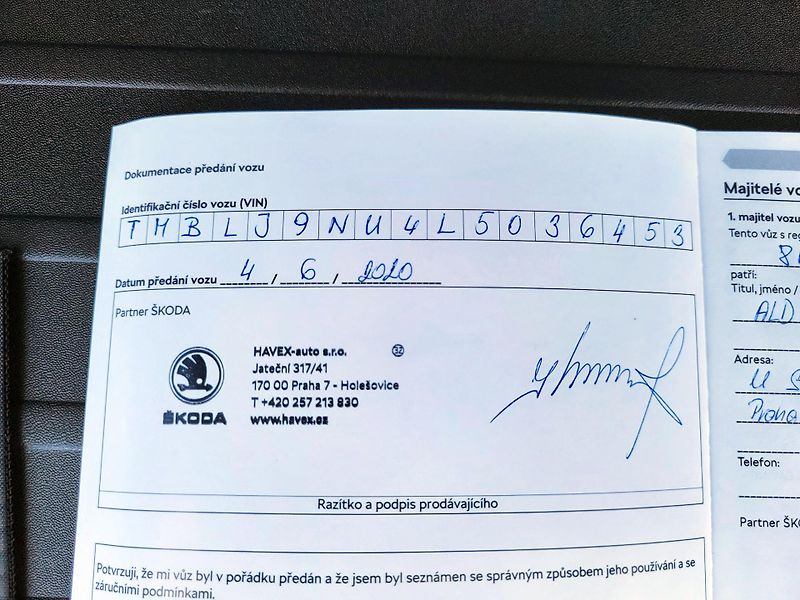 Škoda Karoq 2.0 TDi 110kW DSG 4x4 STYLE+ - fotka 46 z 49