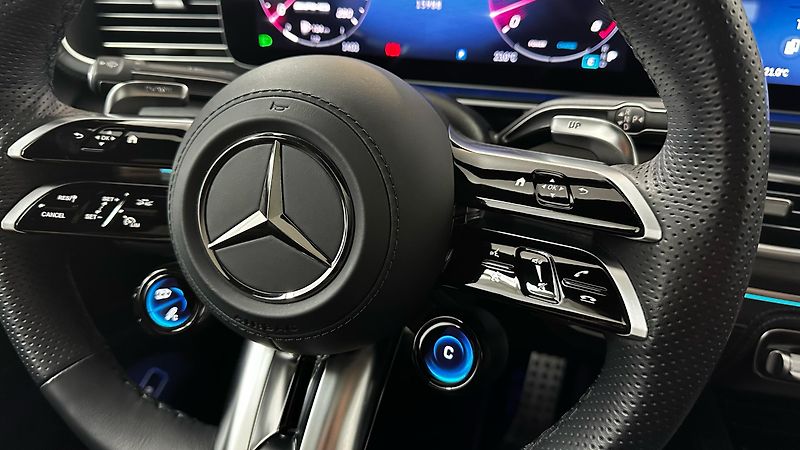 Mercedes-Benz GLE 53 AMG 4 MATIC / TOP STAV - fotka 45 z 65