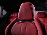Maserati Levante.